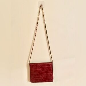 Vintage Stuart Weitzman Crossbody Purse Red Reptile Leather Spain Gold Clasp